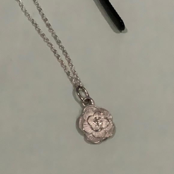 Black cat ears and a flower sliver necklace - Picture 2 of 6